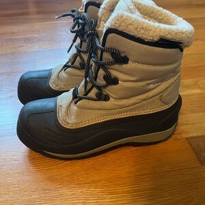 Women’s Columbia Winter Boots